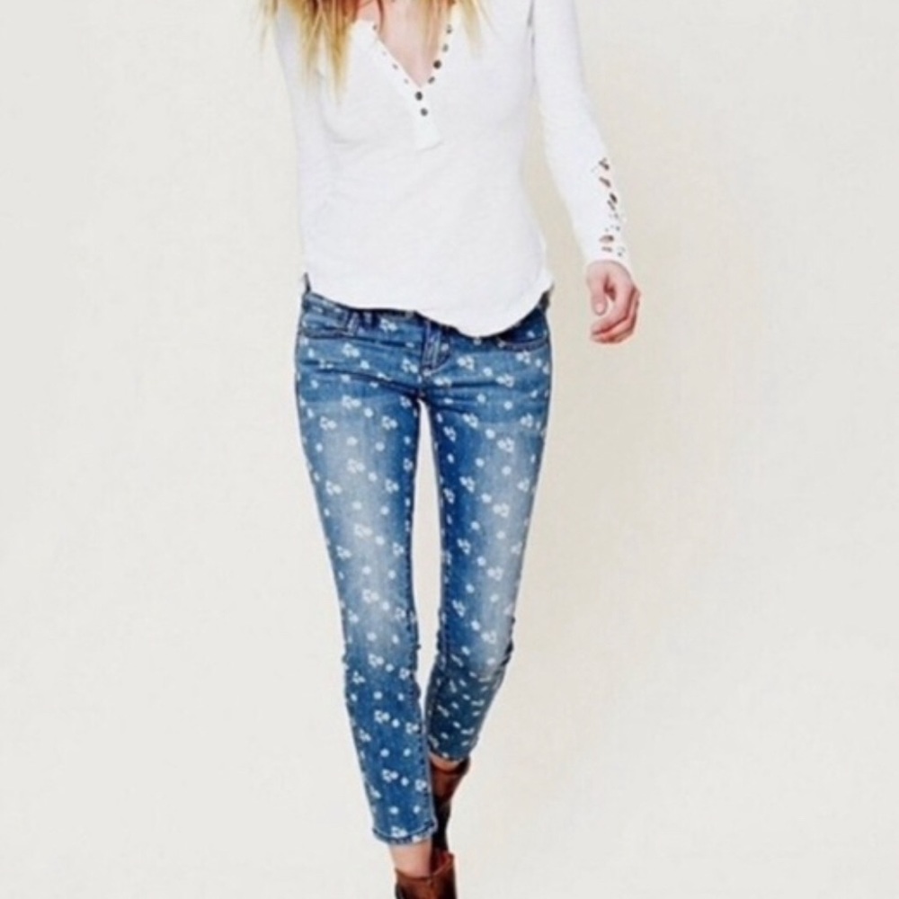 Floral print jeans